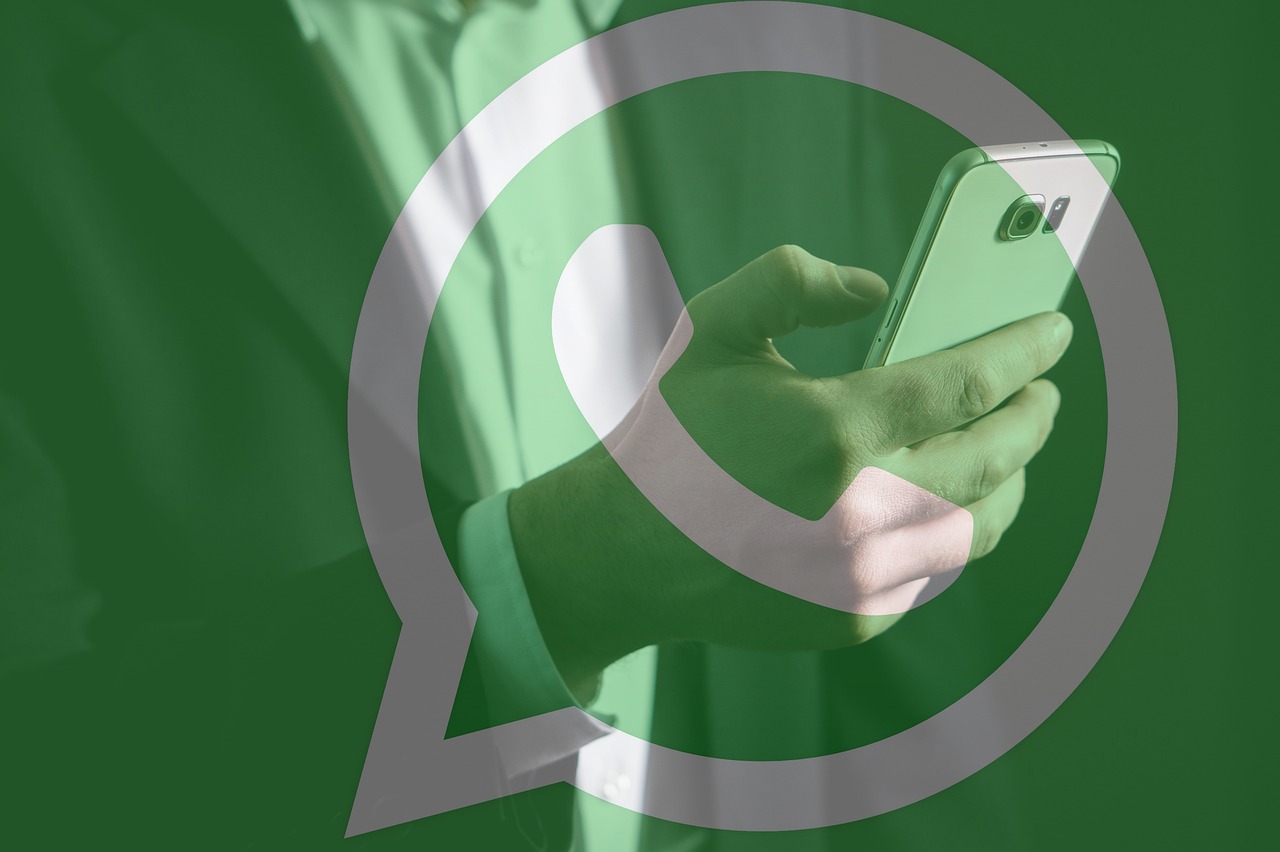 Como Monitorar conversas WhatsApp grátis?